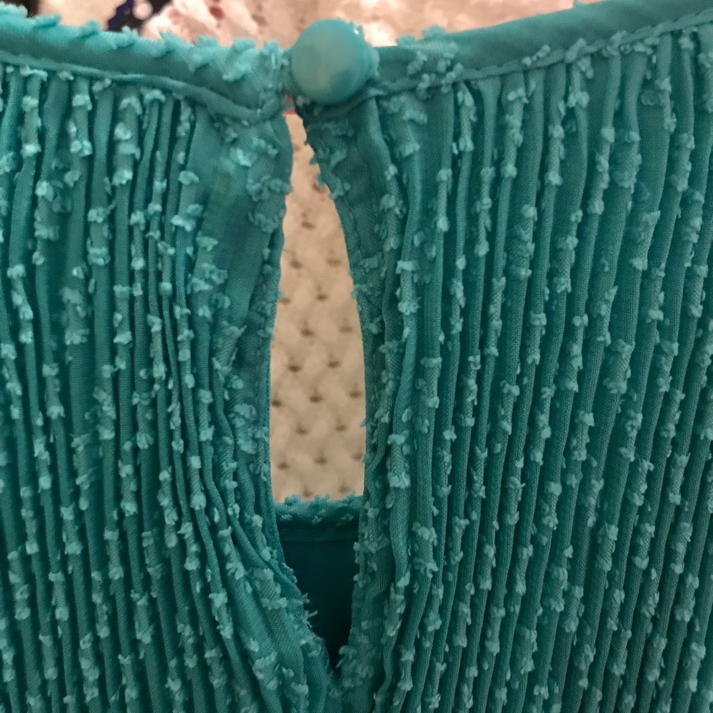 Spring dress! - Picture 4 of 4